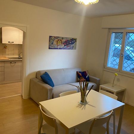 Appartamento In Villa Parabiago Exteriör bild