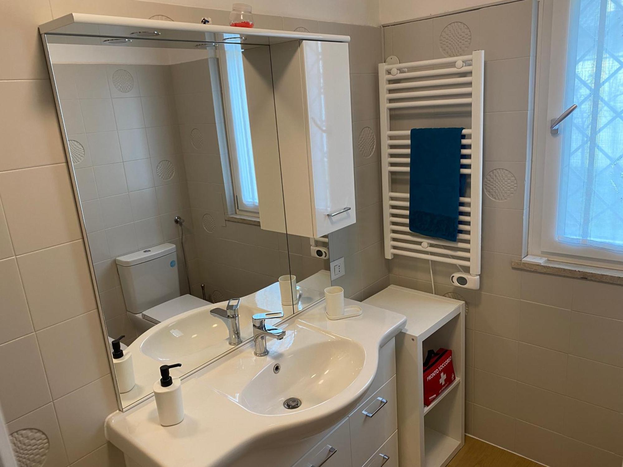 Appartamento In Villa Parabiago Exteriör bild