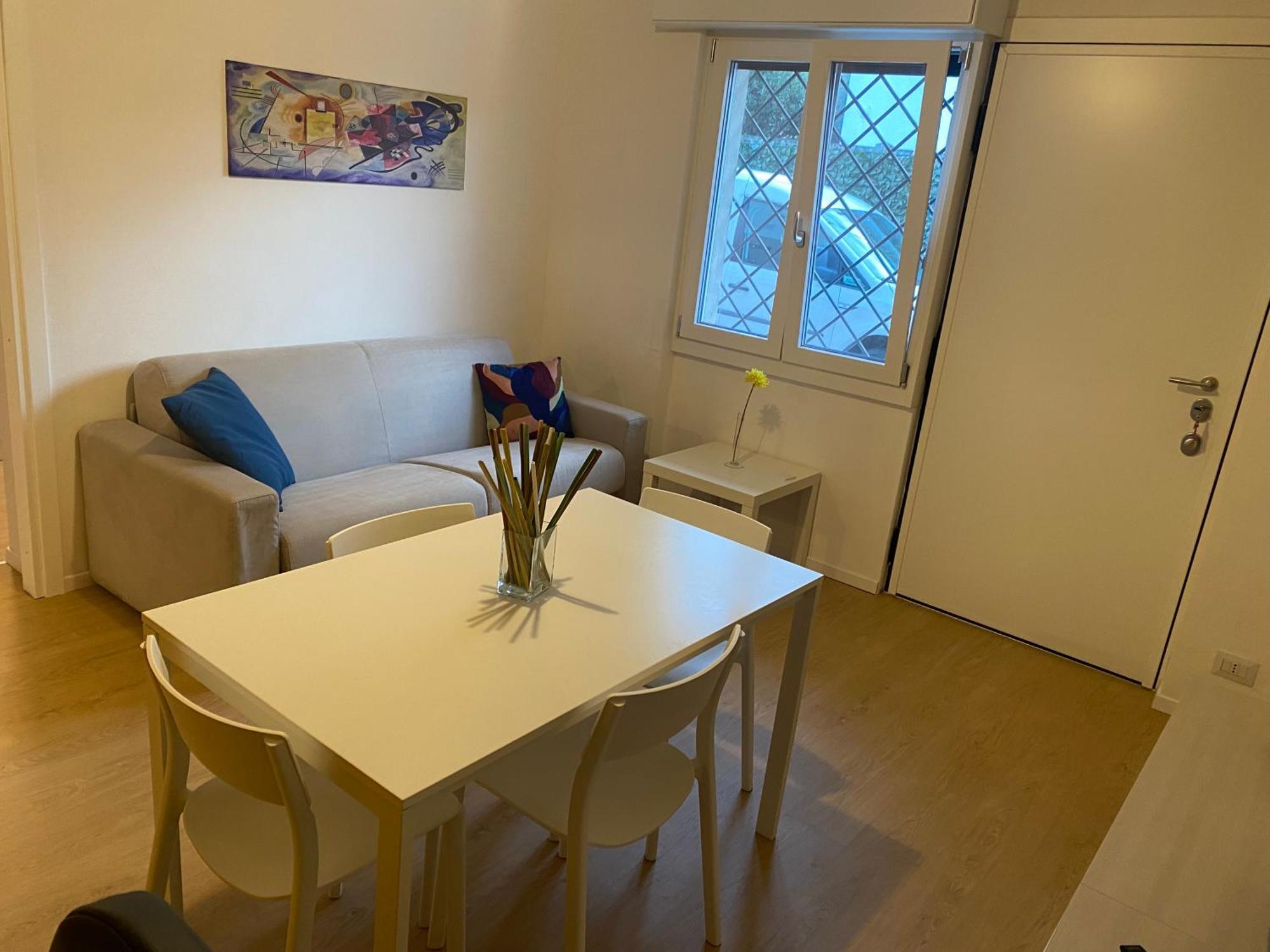 Appartamento In Villa Parabiago Exteriör bild